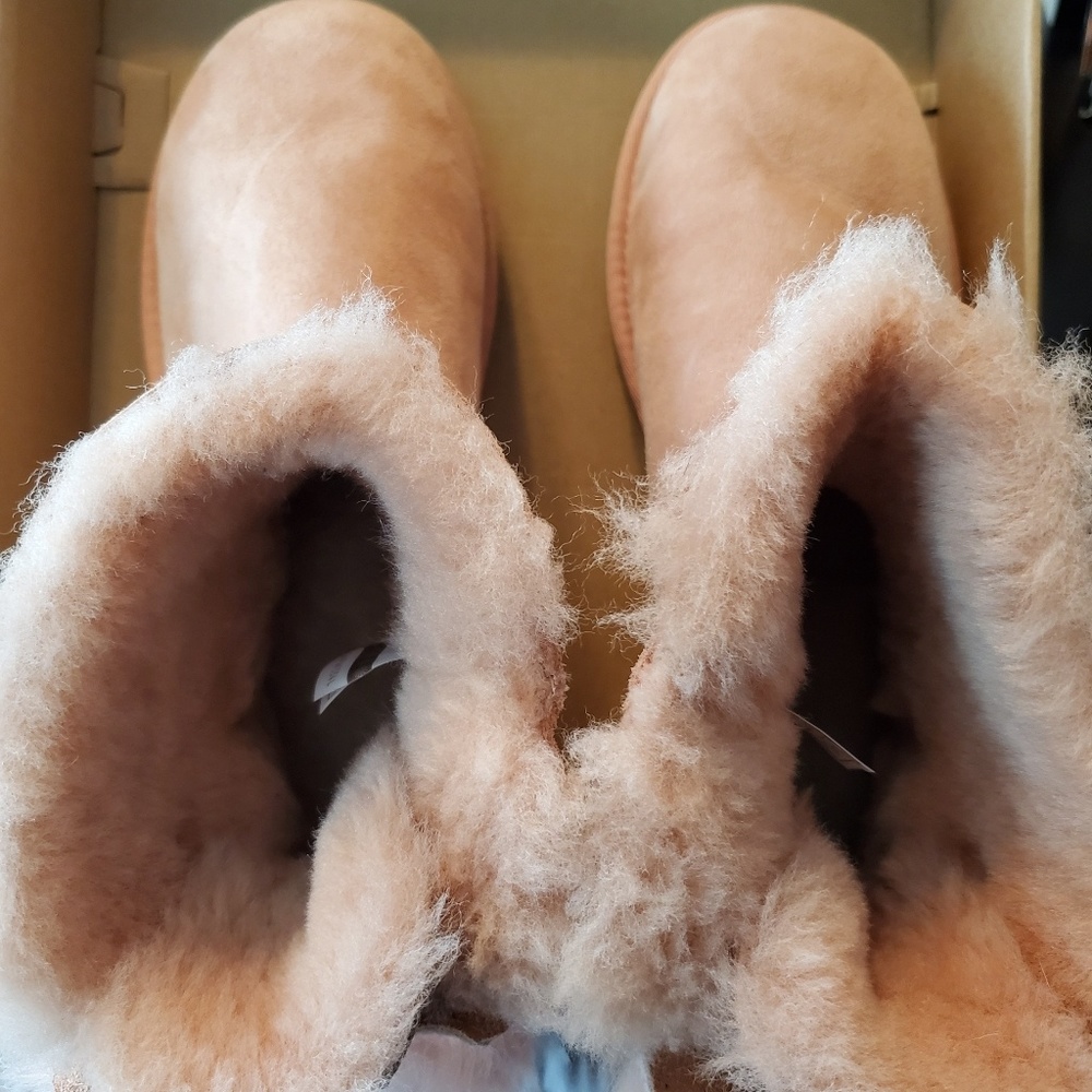 Ugg Fluff Bow Mini